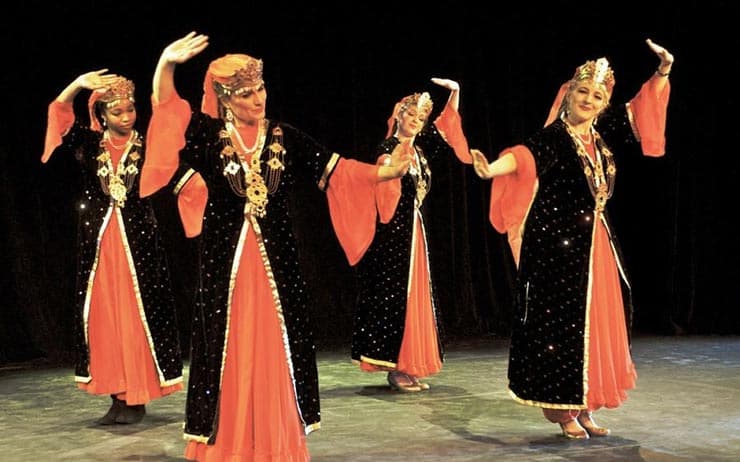آموزش رقص آذری-فواید رقص
